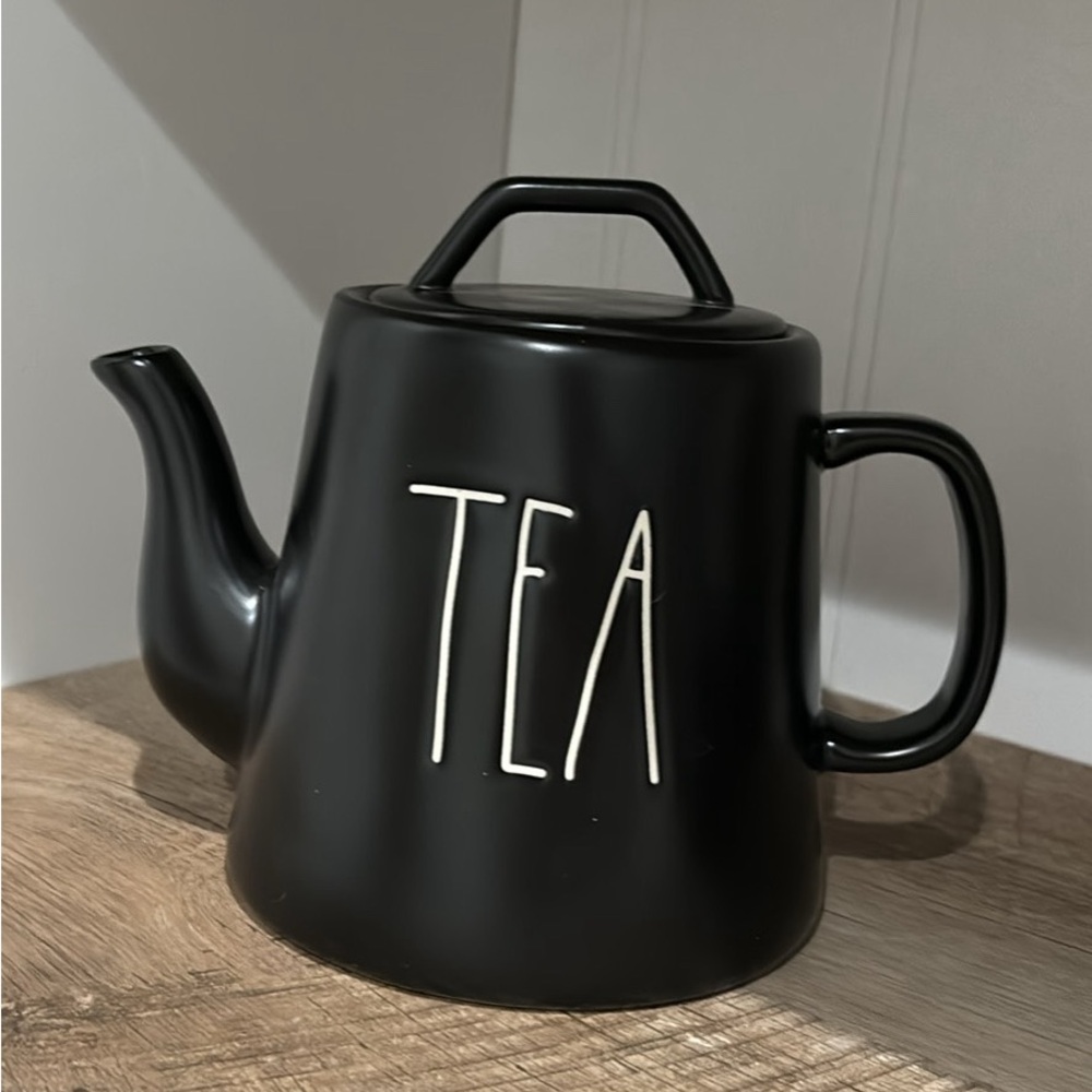 Rae Dunn Teapot
